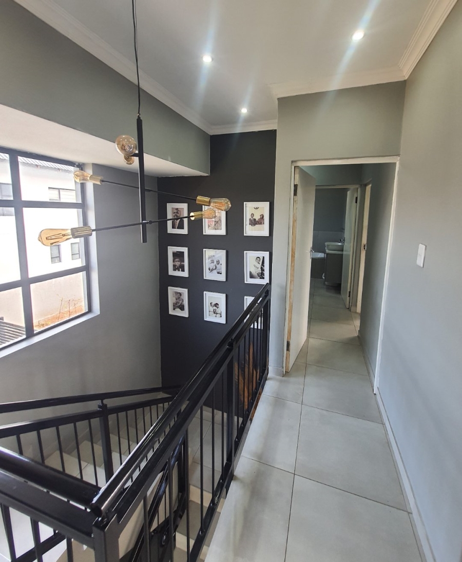 To Let 3 Bedroom Property for Rent in La Camargue Private Country Estate North West